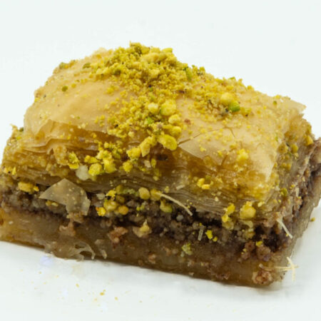 Baklawa de nueces y canela